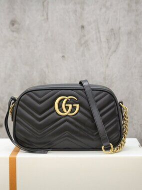 🍬Gucci GG Marmont matelassé mini bag black leather